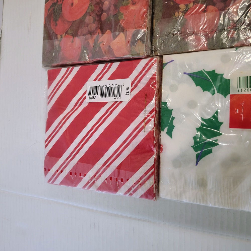 Hallmark Vintage Paper Napkins Lot 7 Packs Christmas Thanksgiving Fruit Holly - Picture 2 of 7